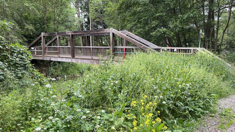 Brücke in Mauel vor dem Abriss im Juni 2023